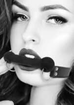 silicone bit gag with adjustable bonded leather straps - galeria 7