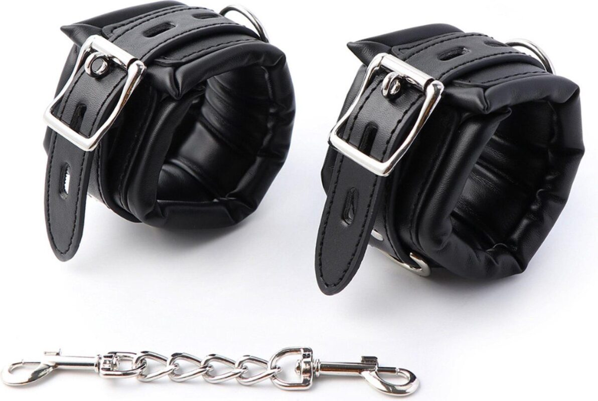 fetish fever cuffs with chain black - zdjęcie produktu